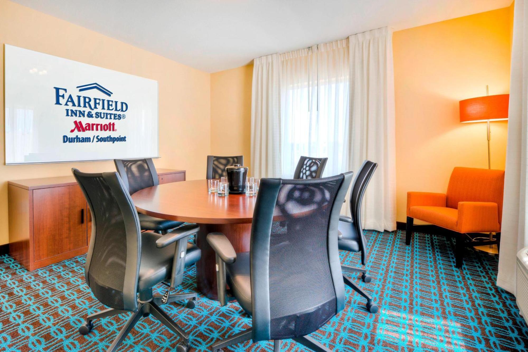 Fairfield Inn And Suites By Marriott Durham Southpoint Eksteriør bilde